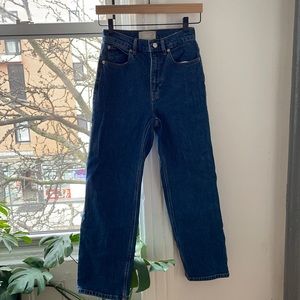 Everlane Way High Jean - 24 Regular - Mid Wash